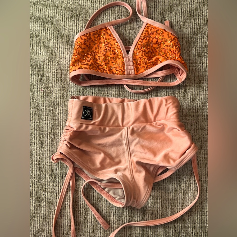 Kk size small dance outfit